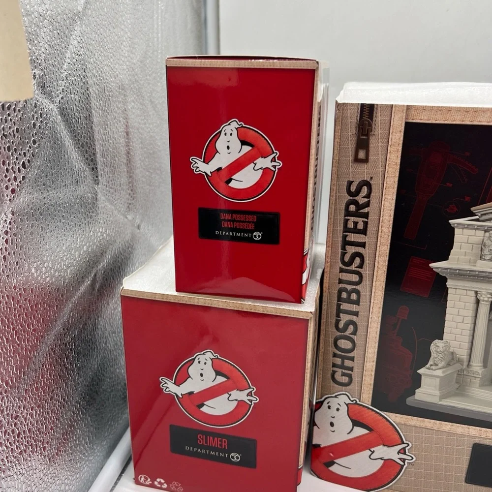 Ghostbusters Department 56 Library,Slimer ,Dr Egon Dana,Winston, Containment Lot